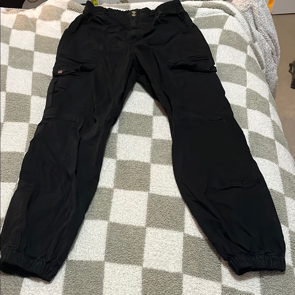 Women’s Black Cargo Pants